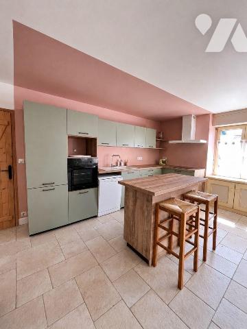 Maison 6 pièces 131 m² · à Lassy · 131 m² · 280 000 €