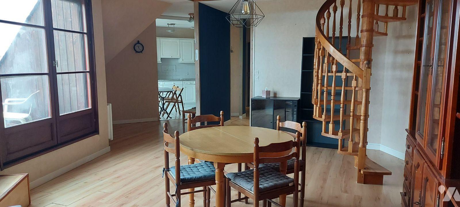Appartement 5 pièces 85 m² · à Rennes · 85 m² · 1 263 €/mois