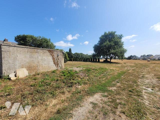 Terrain 716 m² · à Pleurtuit · 716 m² · 140 000 €