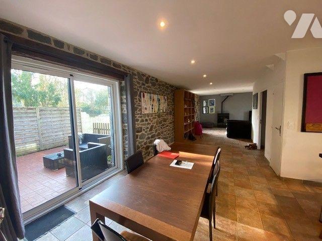 Maison 6 pièces 155 m² · à Saint-Domineuc · 155 m² · 365 000 €
