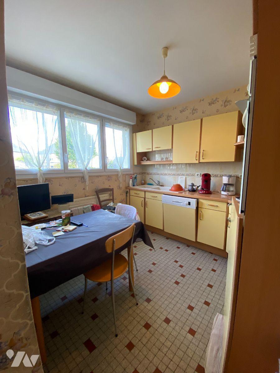 Maison 5 pièces 83 m² · à Tinténiac · 83 m² · 180 000 €