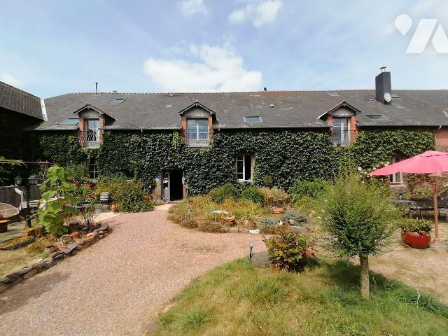 Maison 10 pièces 470 m² · à Bréal-sous-Montfort · 470 m² · 450 000 €