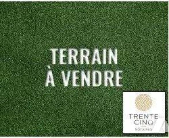 Terrain 327 m² · à Rennes · 327 m² · 380 000 €