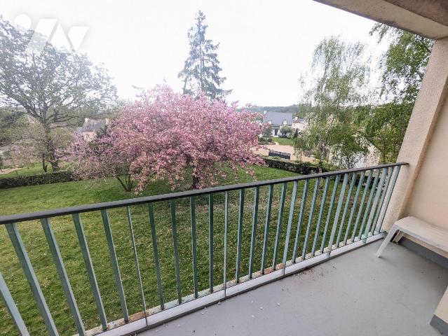 Appartement 4 pièces · à Montfort-sur-Meu · 150 000 €