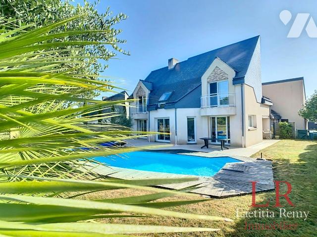 Maison 7 pièces 222 m² · à Bruz · 222 m² · 600 000 €