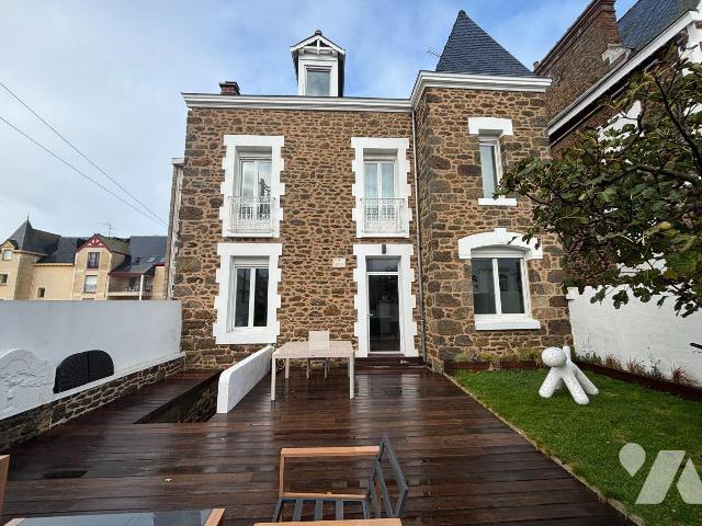 Maison 6 pièces 115 m² · à Saint-Malo · 115 m² · 875 000 €