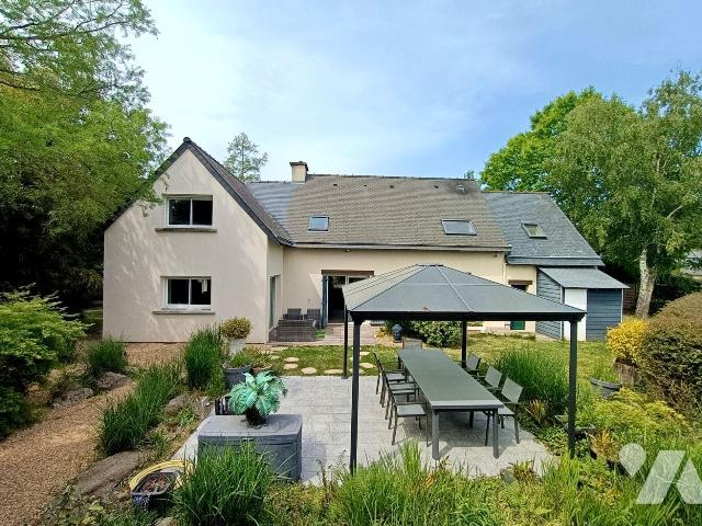 Maison 8 pièces 173 m² · à Bruz · 173 m² · 470 000 €