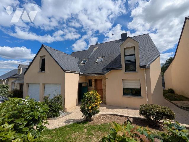 Maison 7 pièces 158 m² · à Guichen · 158 m² · 438 000 €