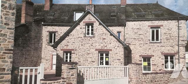 Maison 6 pièces 120 m² · à Guichen · 120 m² · 950 €