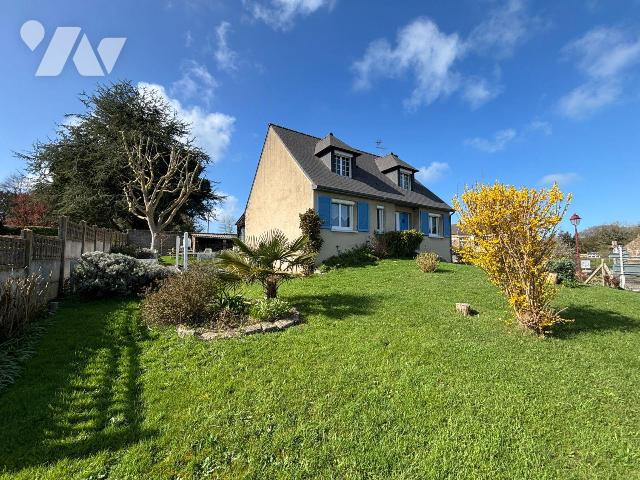 Maison 5 pièces 149 m² · à Châteauneuf-d'Ille-Et-Vilaine · 149 m² · 268 000 €