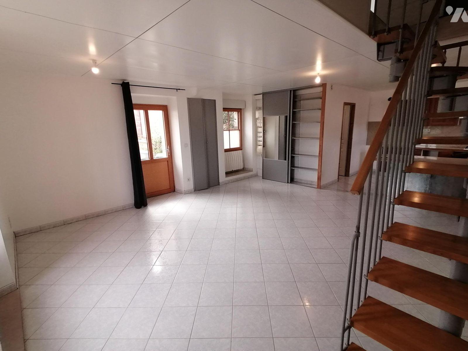 Maison 4 pièces 77 m² · à Chartres-de-Bretagne · 77 m² · 842 €/mois