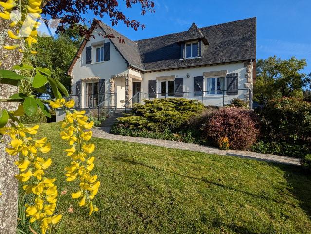 Maison 6 pièces 167 m² · à Saint-Aubin-des-Landes · 167 m² · 335 000 €