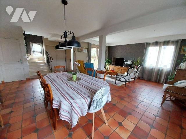 Maison 6 pièces 106 m² · à Vitré · 106 m² · 335 000 €