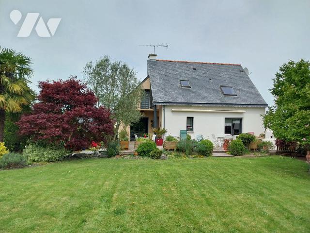 Maison 6 pièces 106 m² · à Vitré · 106 m² · 350 000 €