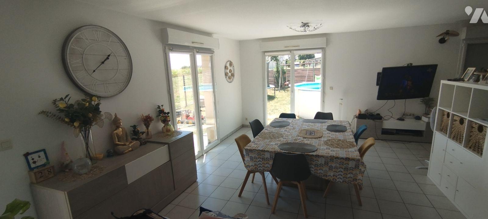 Maison 4 pièces 104 m² · à Val-d'Izé · 104 m² · 900 €/mois