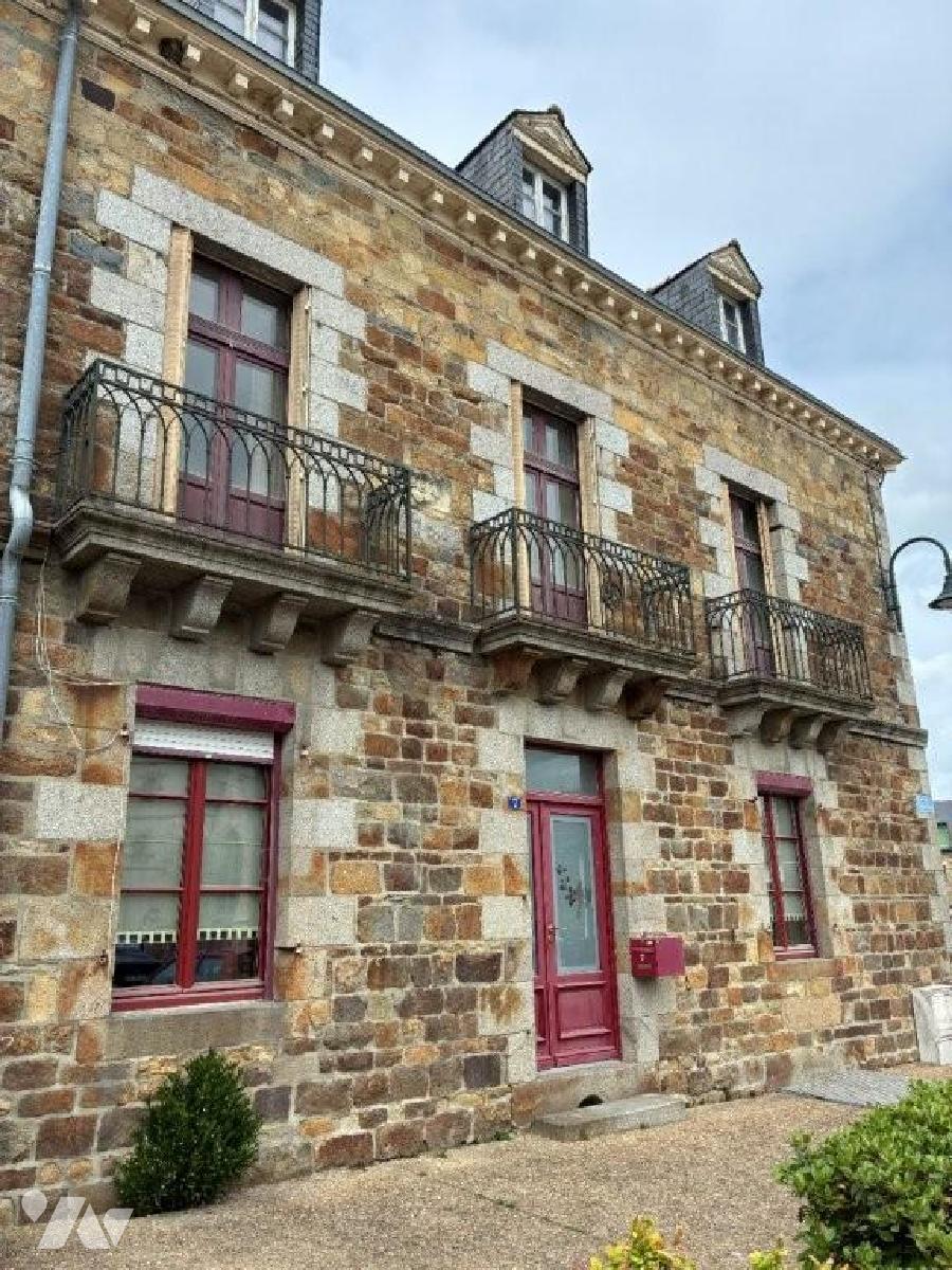 Maison 4 pièces 137 m² · à Louvigné-de-Bais · 137 m² · 220 000 €