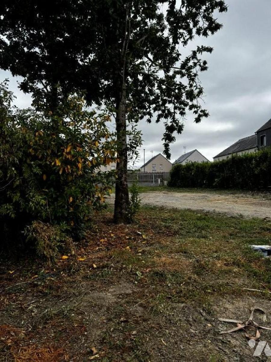 Terrain 866 m² · à Janzé · 866 m² · 170 000 €