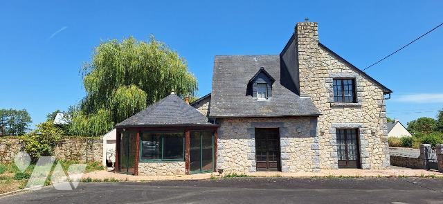 Maison 5 pièces 132 m² · à Mézières-sur-Couesnon · 132 m² · 225 000 €