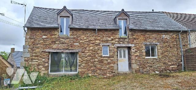 Maison 3 pièces 112 m² · à Val-Couesnon · 112 m² · 135 000 €