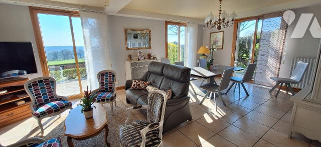Maison 8 pièces 239 m² · à Gosné · 239 m² · 405 000 €