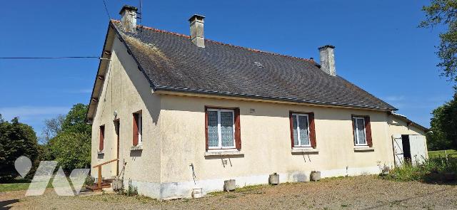 Maison 5 pièces 93 m² · à Saint-Aubin-du-Cormier · 93 m² · 260 000 €