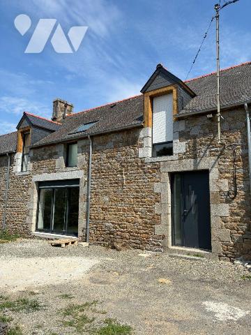 Maison 5 pièces 128 m² · à Saint-Marc-le-Blanc · 128 m² · 930 €