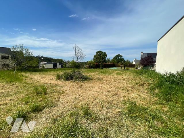 Terrain — Châtillon-en-Vendelais