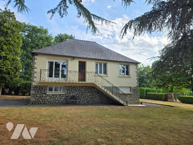 Maison 4 pièces 102 m² · à Bains-sur-Oust · 102 m² · 182 000 €