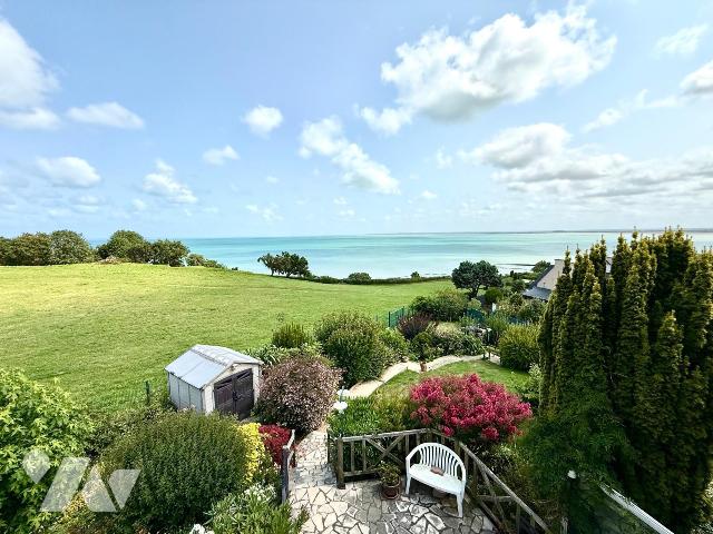 Maison 6 pièces 160 m² · à Saint-Méloir-des-Ondes · 160 m² · 780 000 €