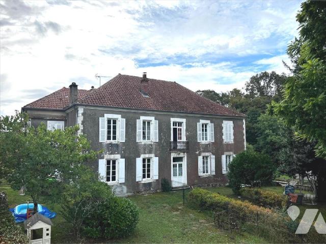 MAI 420m²