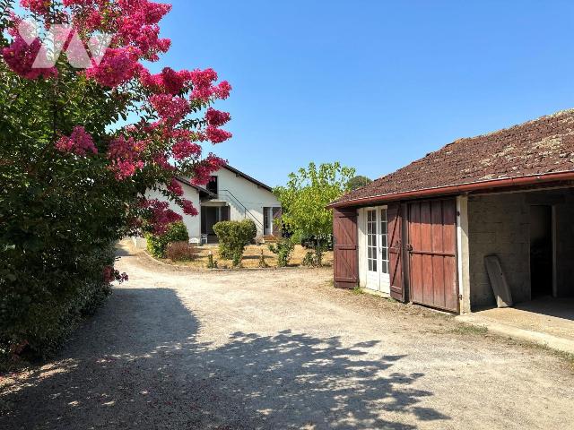 Maison 4 pièces 95 m² · à Tosse · 95 m² · 372 000 €