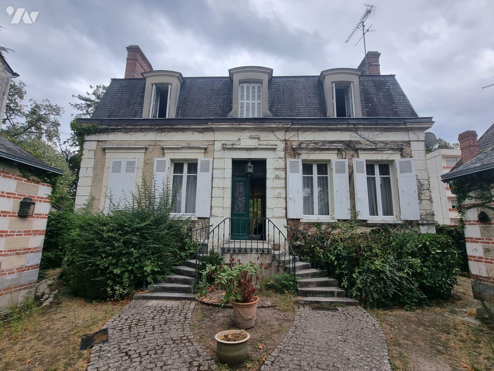 Maison 6 pièces 203 m² · à Romorantin-Lanthenay · 203 m² · 200 000 €