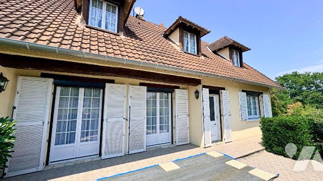 Maison 6 pièces 138 m² · à Theillay · 138 m² · 180 000 €