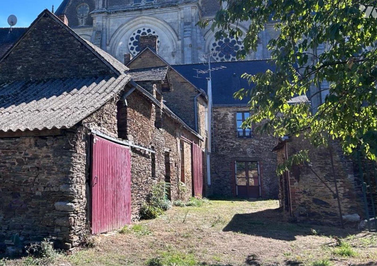 Maison 5 pièces 135 m² · à Rougé · 135 m² · 143 000 €
