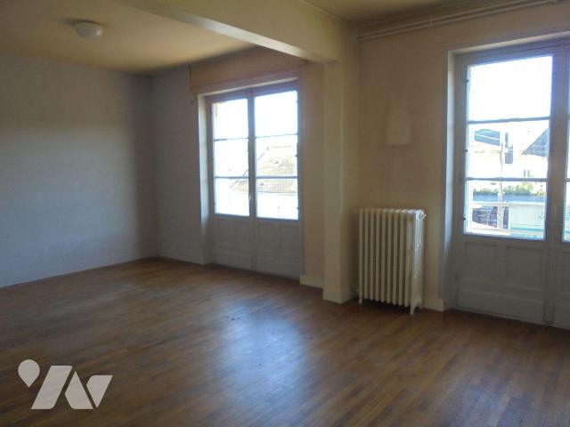 Maison 6 pièces 140 m² · à Beaugency · 140 m² · 160 000 €