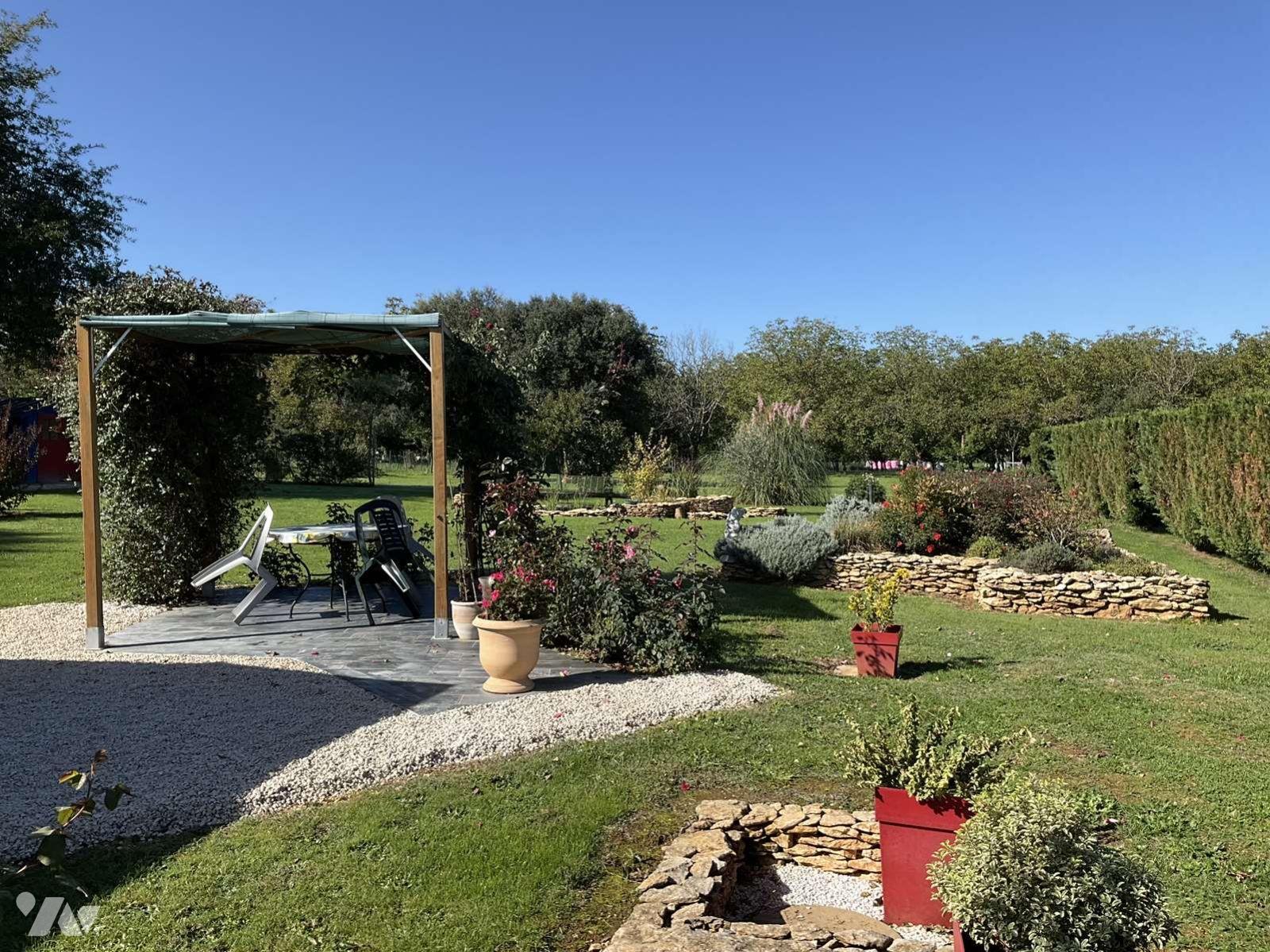 VENTE maison-GOURDON (46)