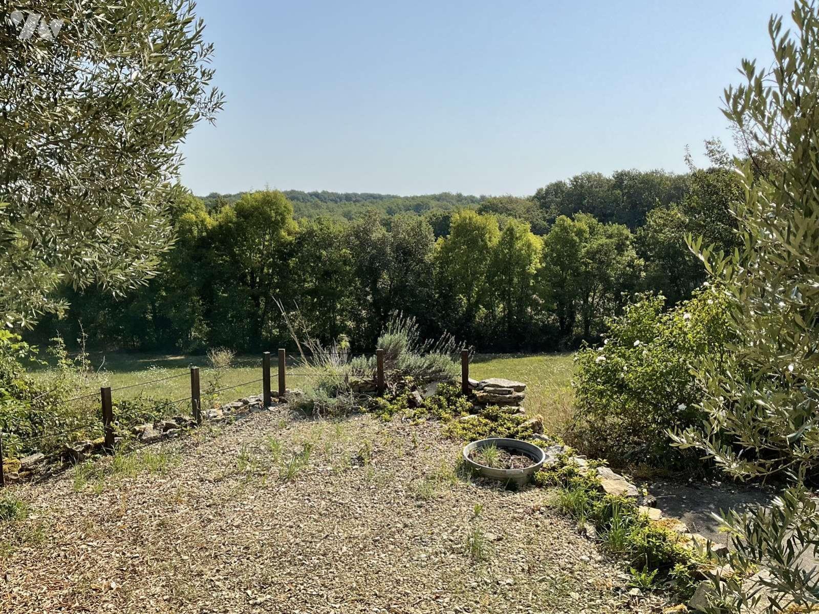 VENTE maison-GOURDON (46)