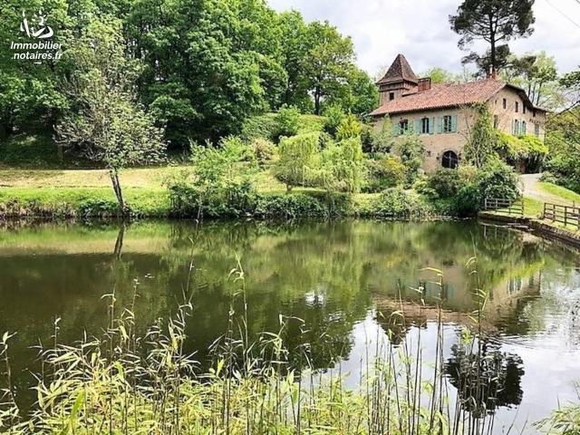 Vente - Maison - Figeac - 285.00m² - 8 pièces - Ref : 46055/MAIS/807