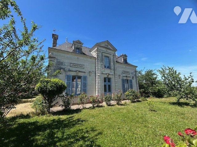 Maison 9 pièces 184 m² · à Jarzé Villages · 184 m² · 269 000 €