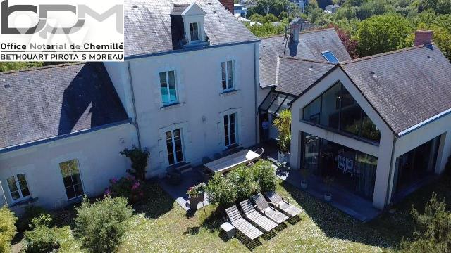 Maison 279 m² · à Mûrs-Erigné · 279 m² · 783 000 €
