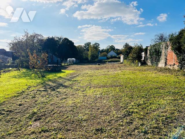 Terrain 263 m² · à Val-Saint-Père · 263 m² · 45 000 €