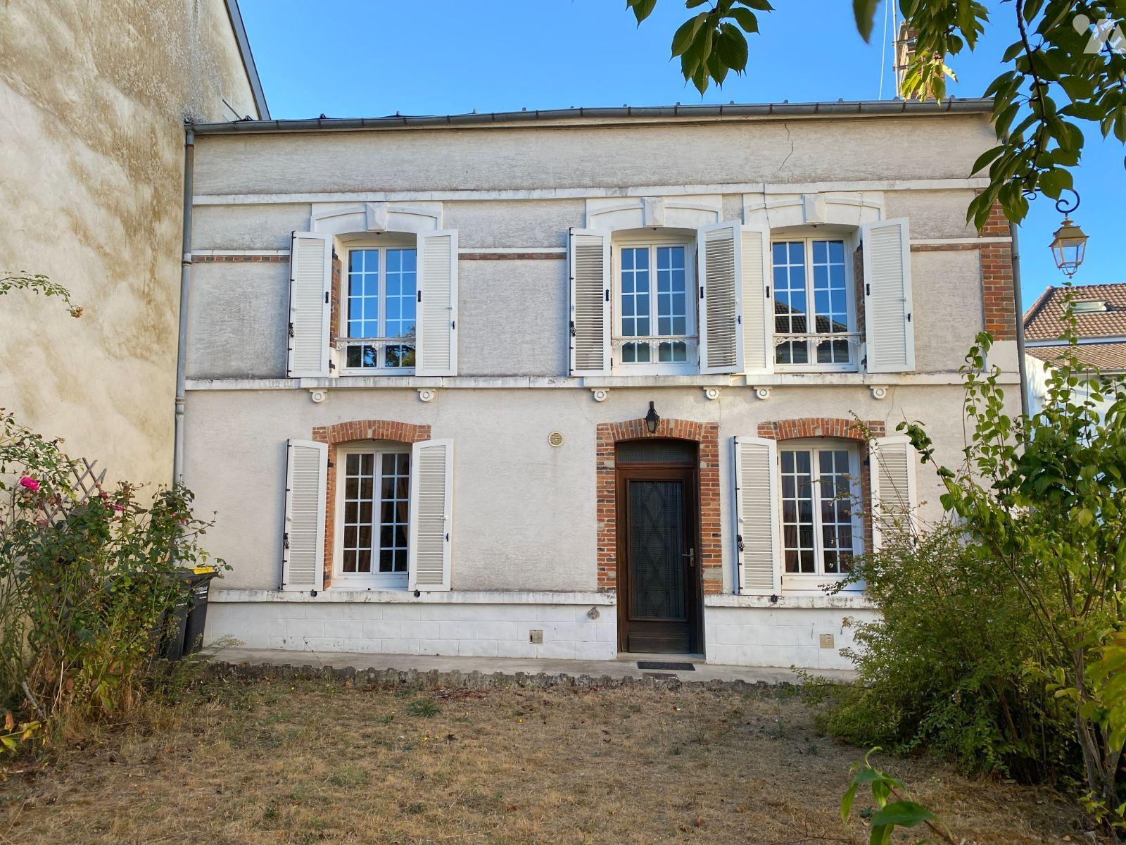 Maison 113 m² · à Avize · 113 m² · 250 000 €