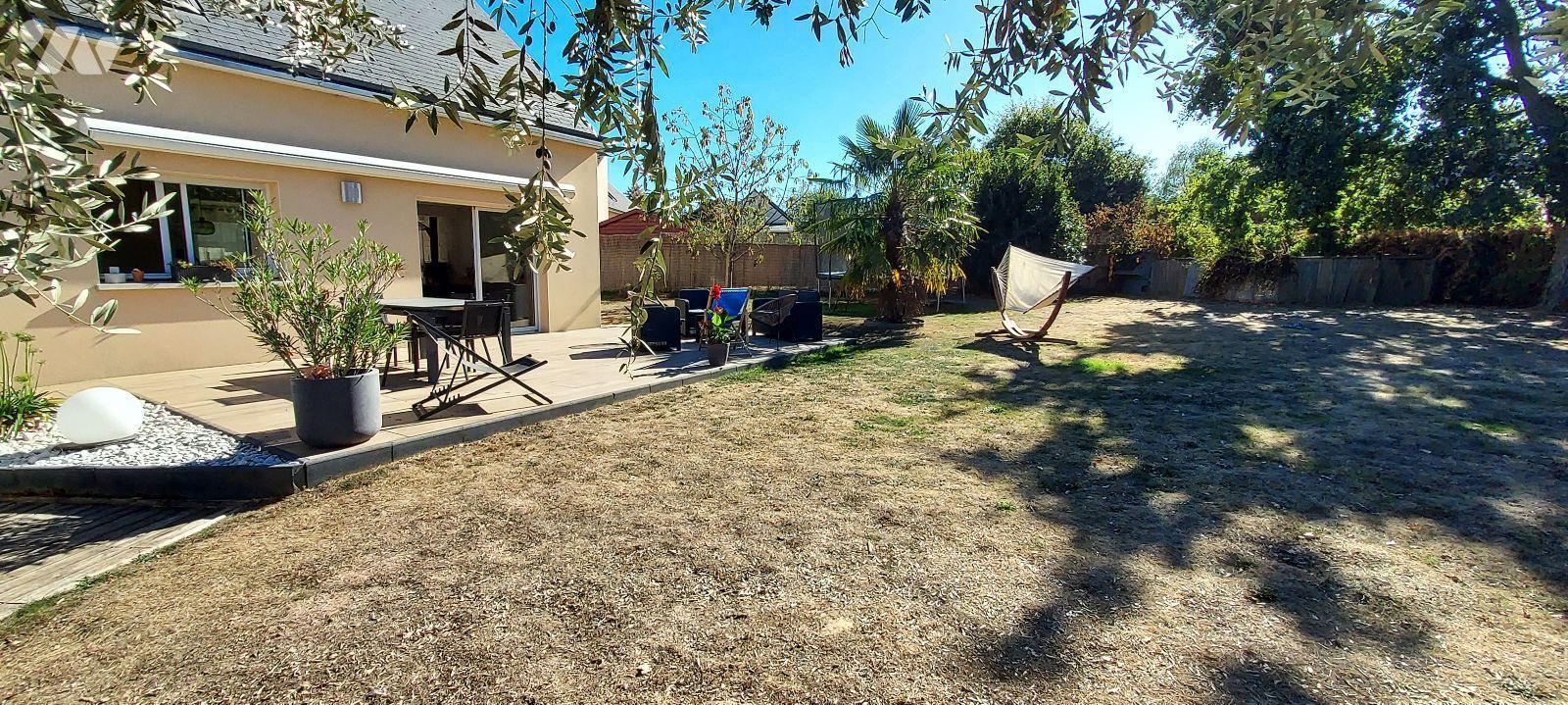 Maison 6 pièces 111 m² · à Origné · 111 m² · 243 000 €