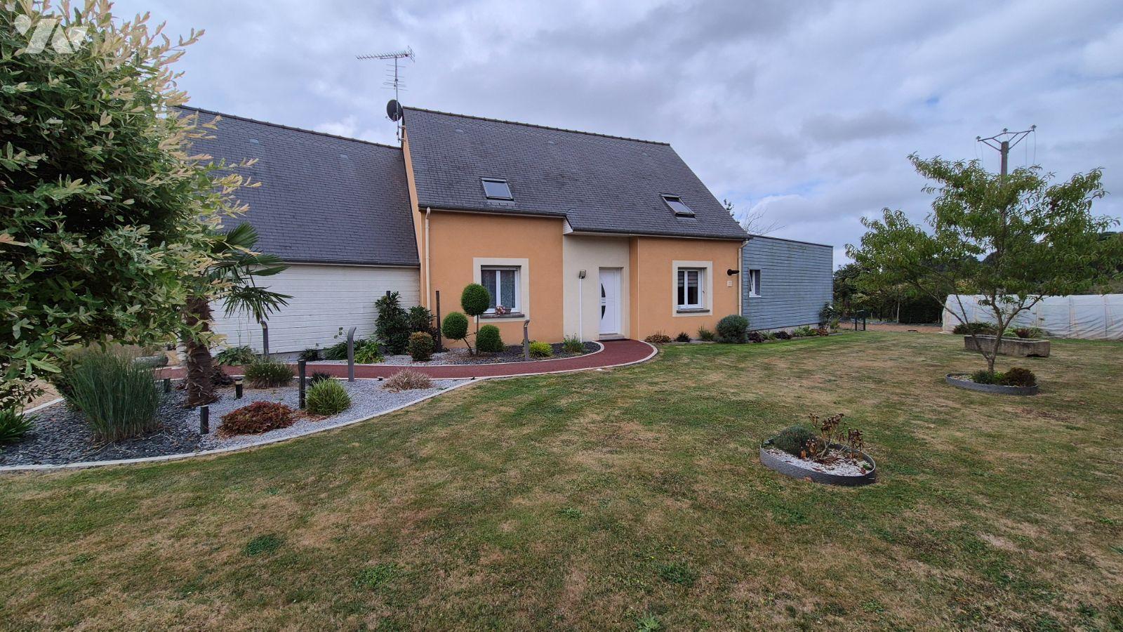 VENTE maison-GORRON (53)