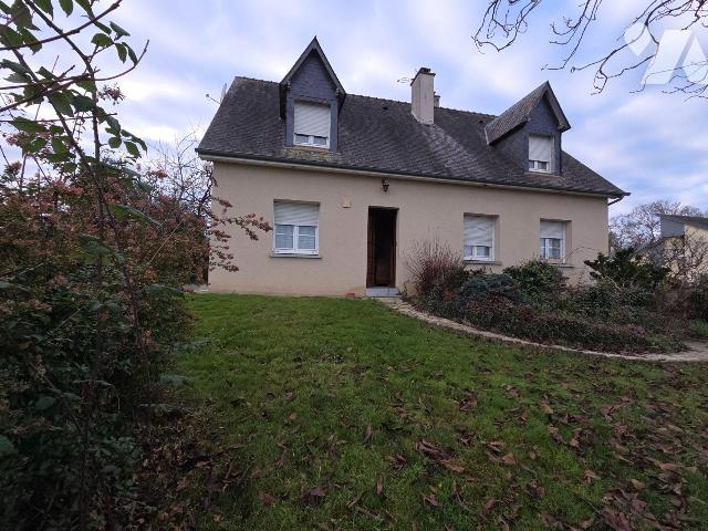 Maison 9 pièces 128 m² · à Villaines-la-Juhel · 128 m² · 145 000 €