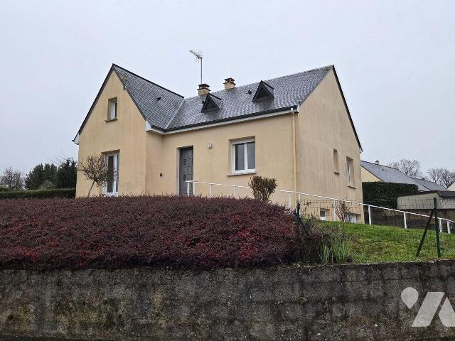 Maison 5 pièces 77 m² · à Villaines-la-Juhel · 77 m² · 125 000 €