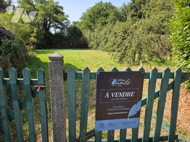 Terrain 2066 m² · à Mayenne · 2 066 m² · 55 000 €
