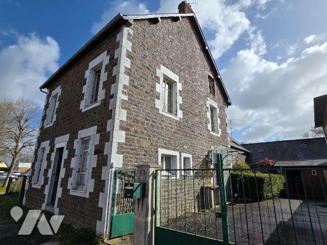 Maison 7 pièces 108 m² · à Ceaucé · 108 m² · 70 000 €