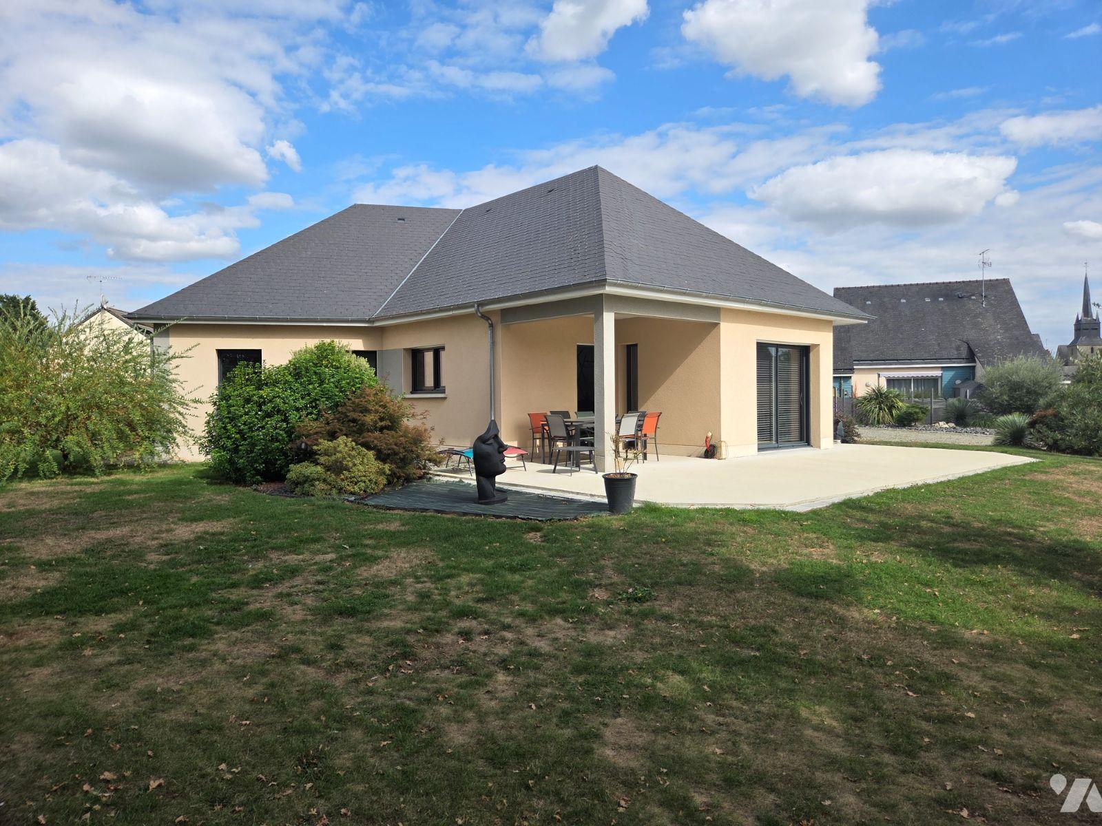 Maison 5 pièces 111 m² · à Marcillé-la-Ville · 111 m² · 250 000 €