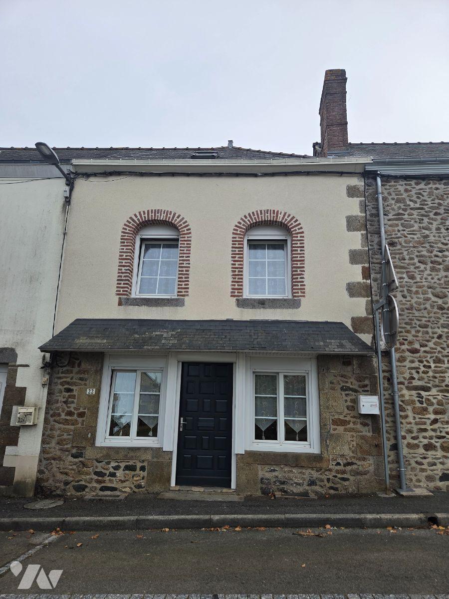 Maison 5 pièces 130 m² · à Châtillon-sur-Colmont · 130 m² · 140 000 €